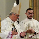 Nuncjusz apostolski abp Salvatore Pennacchio w parafii NSPJ w Kętach