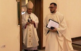 Nuncjusz apostolski abp Salvatore Pennacchio w parafii NSPJ w Kętach