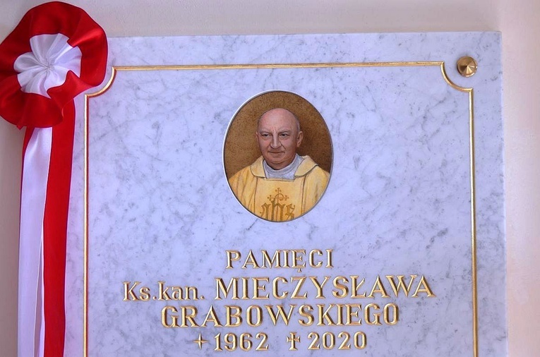 Słotwina upamiętniła śp. ks. proboszcza Mieczysława Grabowskiego
