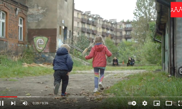  „Dom, który stawia na nogi” – inicjatywa Fundacji Rodzin Polskich