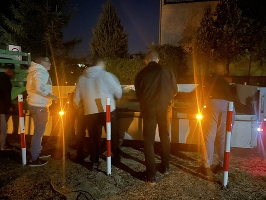 Zielona Góra. Zniszczono przydrożny krzyż