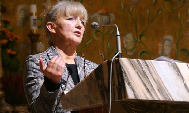 Psycholog Katarzyna Wojtasik mówiłao tym, jak radzić sobie ze stratą dziecka.