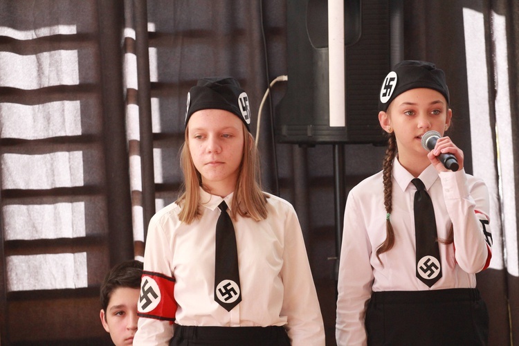 Łękawka. Pamięci kapłanów niezłomnych