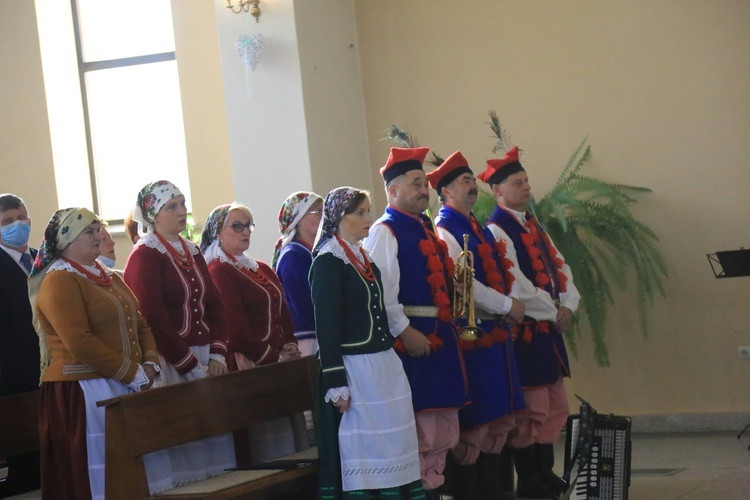 Łękawka. Pamięci kapłanów niezłomnych