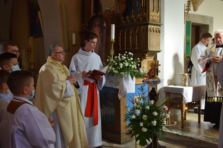 Wojakowa. Wprowadzenie relikwii bł. kard. Stefana Wyszyńskiego