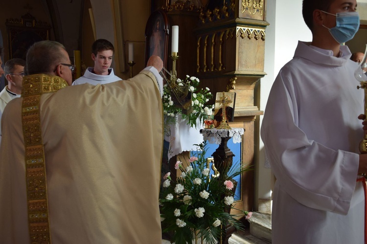 Wojakowa. Wprowadzenie relikwii bł. kard. Stefana Wyszyńskiego