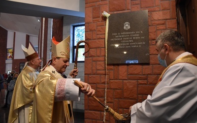 Abp Tadeusz Wojda ustanowił archidiecezjalne sanktuarium św. Jana Pawła II