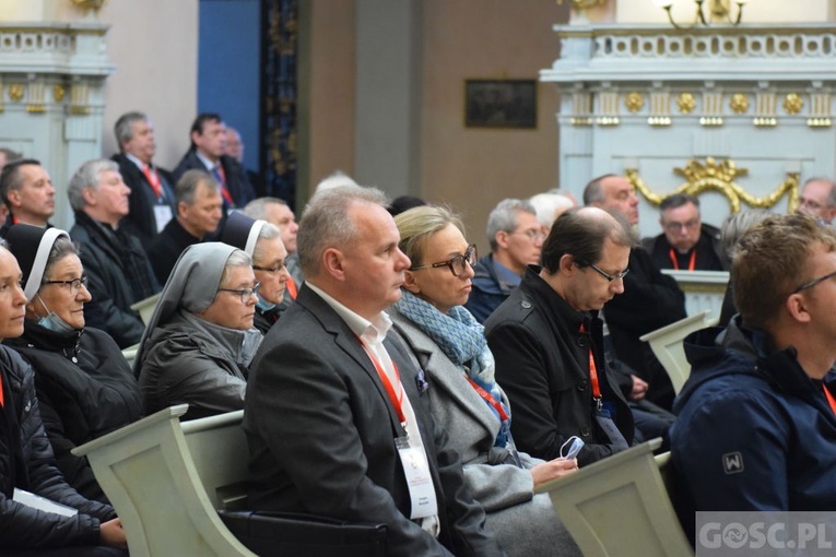 W Paradyżu trwa sesja robocza I Synodu Diecezji Zielonogórsko-Gorzowskiej