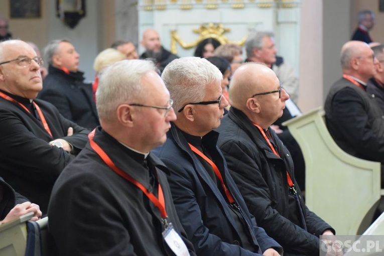 W Paradyżu trwa sesja robocza I Synodu Diecezji Zielonogórsko-Gorzowskiej