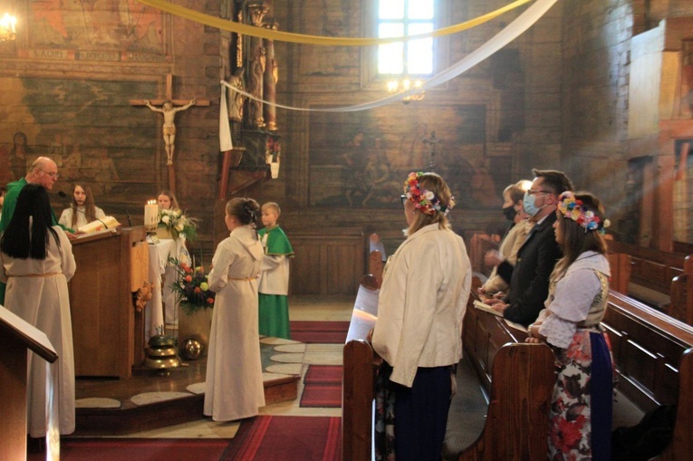 Bierdzany: podziękowanie za wsparcie fumigacji zabytkowego kościoła