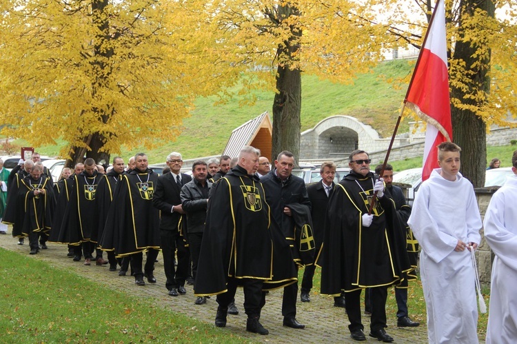 Jurków k. Limanowej. Nowa chorągiew Zakonu Rycerzy św. Jana Pawła II