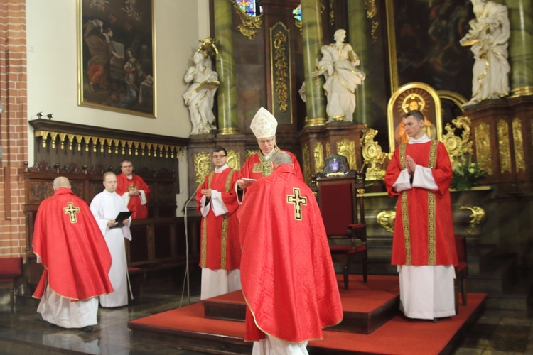 Początek synodu