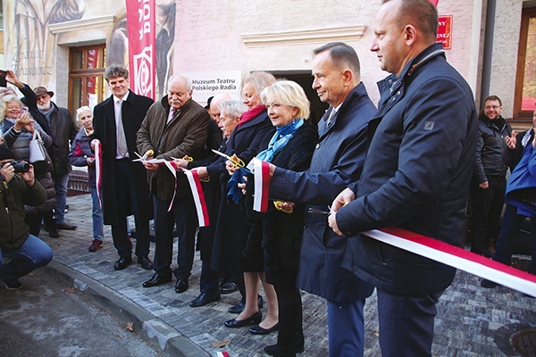 Przecięcie wstęgi.