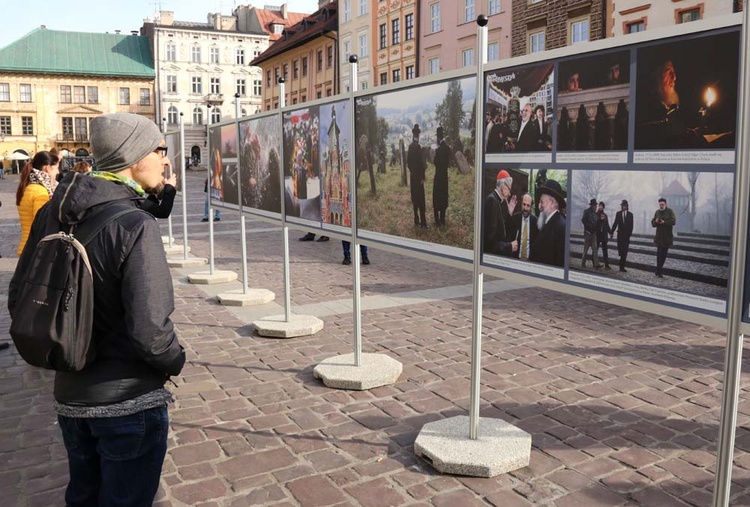 Wystawa fotografii Jacka Bednarczyka (1961-2021)