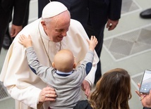 Papież: tylko Miłość pociąga i przemienia serce człowieka