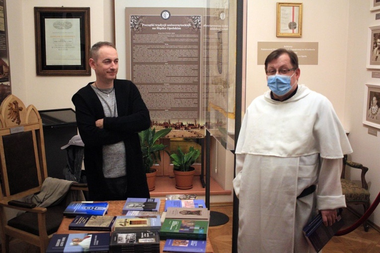 Spotkanie z prof. Anną Pobóg-Lenartowicz nt. dominikanów z opolskiej Górki