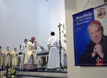 Pierwsza Msza św. po beatyfikacji pod przewodnictwem bp. Marka Solarczyka sprawowana była na Idalinie we wrześniu.