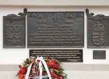 Olsztyn. 65. rocznica Wiecu Solidarności Olsztyna z Powstaniem Węgierskim 