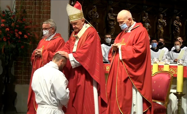 Święcenia diakonatu alumnów z seminarium "Redemptoris Mater"