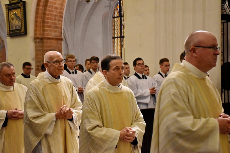 Msza św. w intencji abp. Tadeusza Wojdy