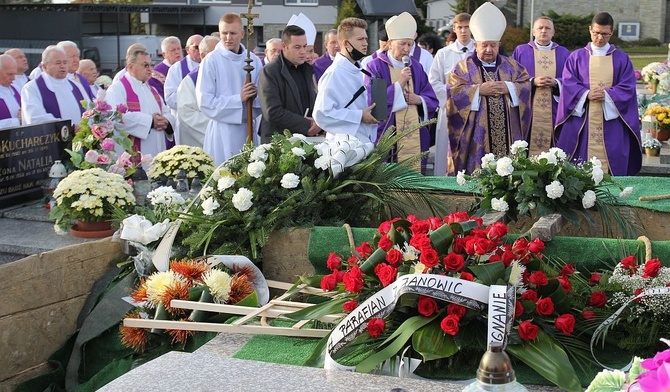 Uroczystościom pogrzebowym śp. ks. prałata Eugeniusza Góry przewodniczył kard. Stanisław Dziwisz.