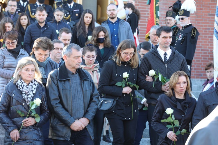 Ostatnie pożegnanie o. Krzysztofa Janasa OFMConv w Harmężach