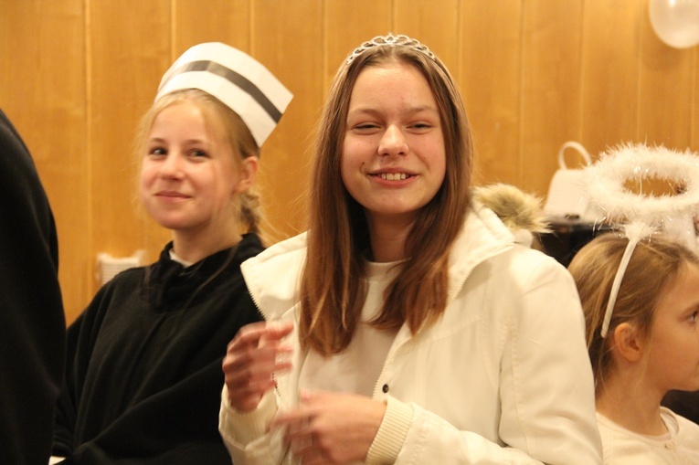 Święci balowali w Długołęce