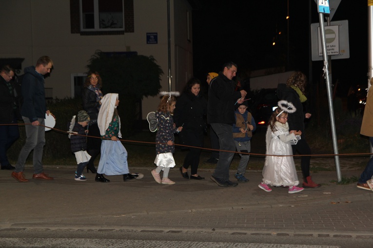 Wrocław-Strachocin. Parada Świętych i bal