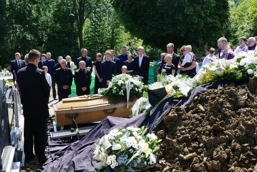 Pożegnanie śp. Pawła Mendrocha - 22-latka ze Skoczowa