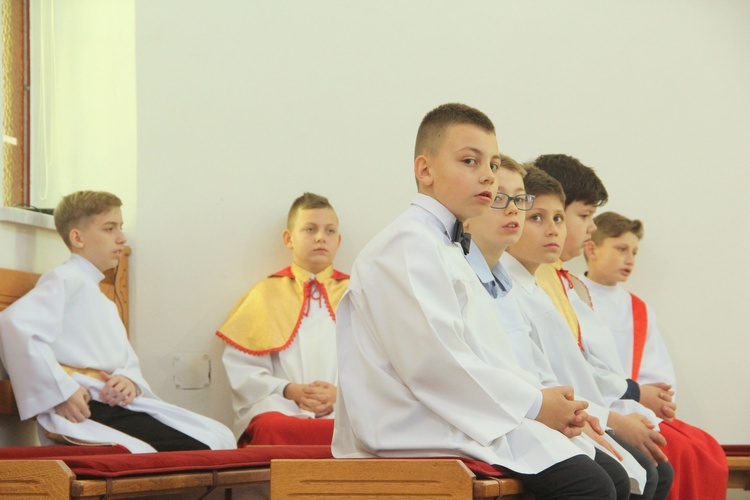 Zabrnie. 40 lat parafii