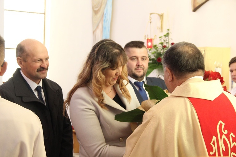 Zabrnie. 40 lat parafii