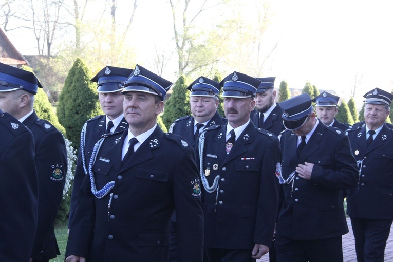 Zabrnie. 40 lat parafii