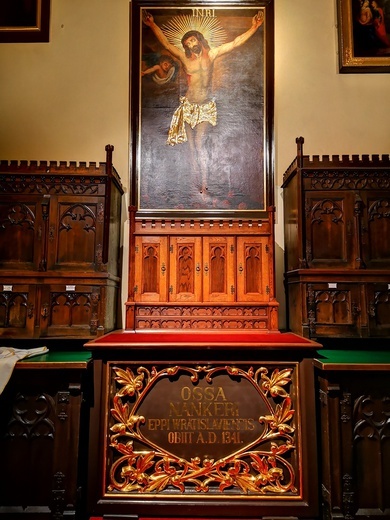 Katedralne krypty i epitafia