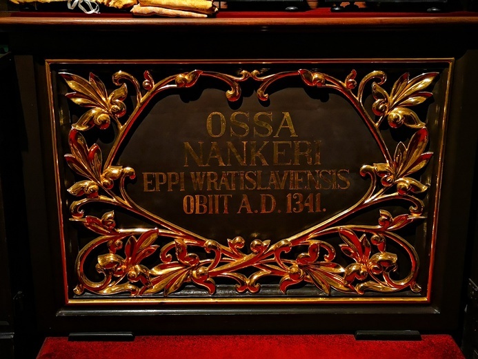 Katedralne krypty i epitafia