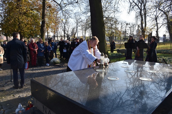 Modlitwa na Cmentarzu Nieistniejących Cmentarzy