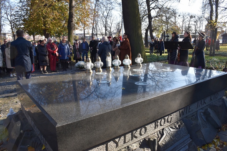 Modlitwa na Cmentarzu Nieistniejących Cmentarzy