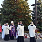 Świdnica. Msza św. i procesja różańcowa z bp. Adamem Bałabuchem