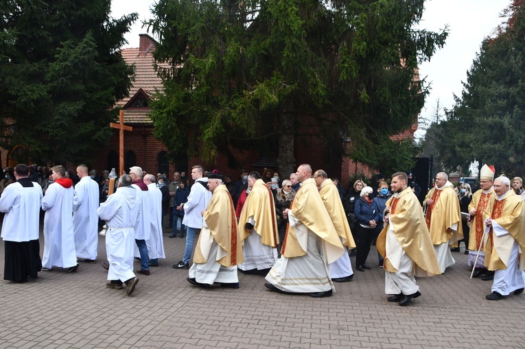 Wszystkich Świętych na koszalińskim cmentarzu