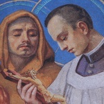 Płock-katedra. Święci Stanisław Kostka i Jan z Dukli (detal z polichromii Władysława Drapiewskiego w prezbiterium)