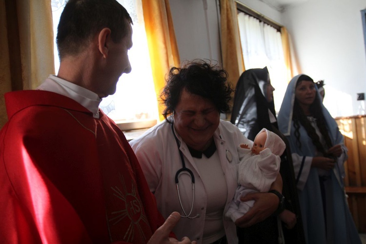 "Holy Wins" - święci odwiedzili parafię w Wieprzu koło Żywca