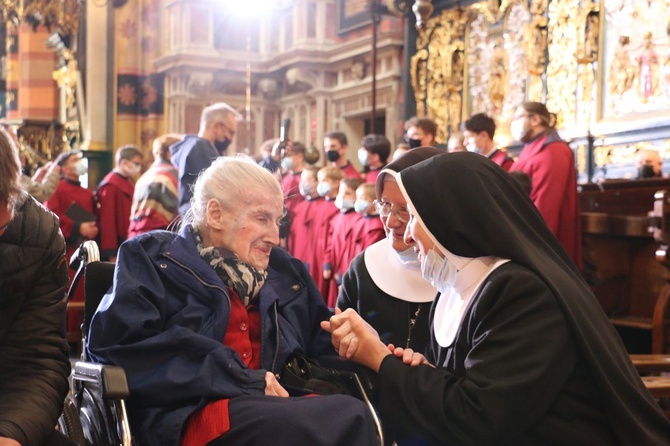 Setne urodziny Wandy Półtawskiej - cz. 1