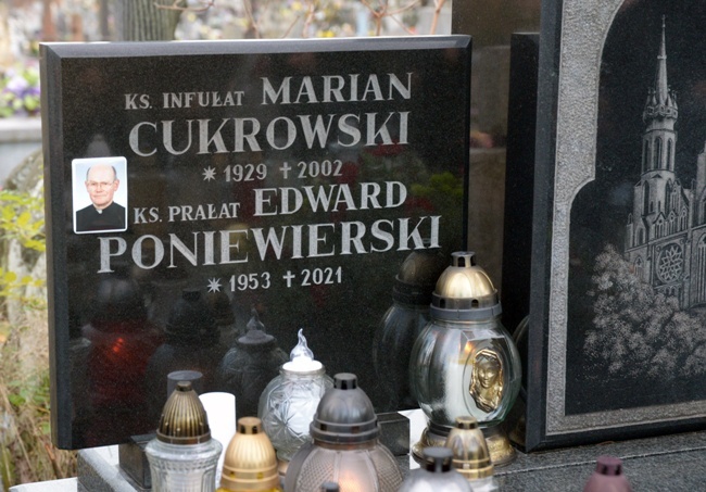 Radomscy alumni modlili się za zmarłych kapłanów