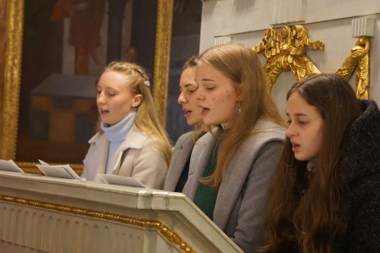 Warsztaty muzyczne zespołu Via Lucis i scholi jędrzychowskiej