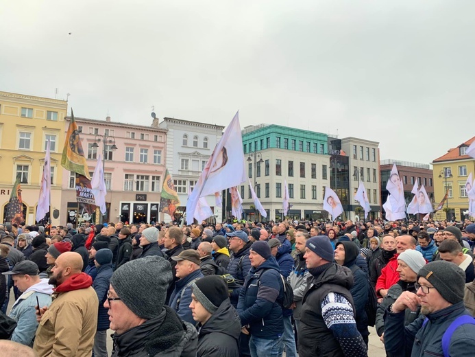 Męski Różaniec w Świdnicy i Bydgoszczy