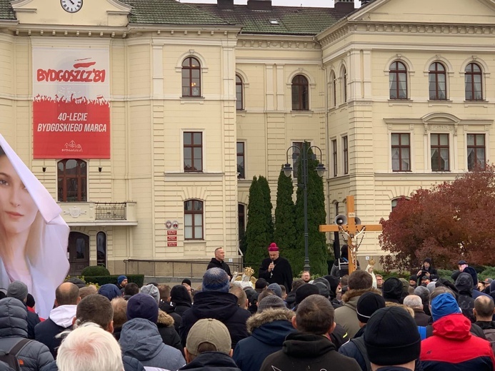 Męski Różaniec w Świdnicy i Bydgoszczy