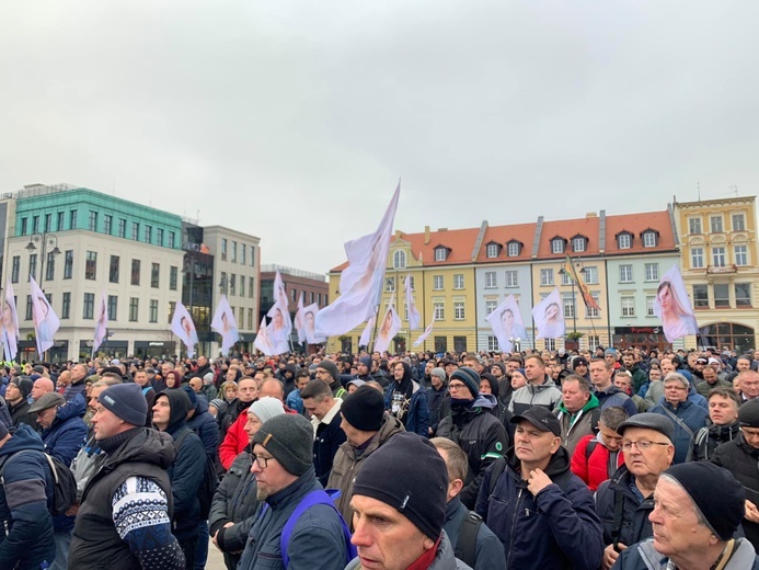 Męski Różaniec w Świdnicy i Bydgoszczy