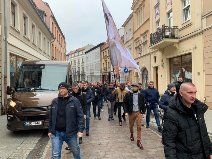 Męski Różaniec w Świdnicy i Bydgoszczy