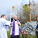 Poświęcenie Kresowej Drogi Krzyżowej w Radwanowicach