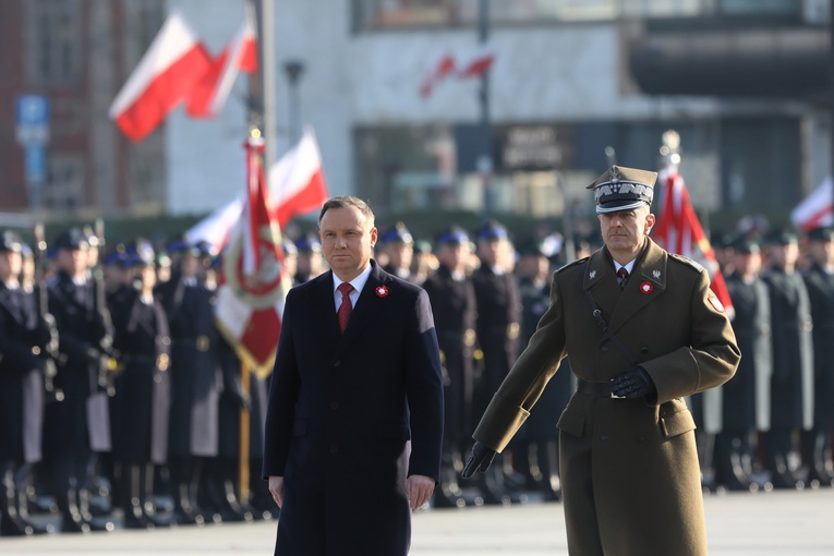 Rozpoczęły się uroczystości przed Grobem Nieznanego Żołnierza