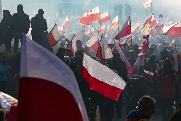 Idzie Marsz Niepodległości. "Musimy być silni"